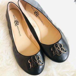 Rock & Republic Signature Toe Black Ballet Flats
